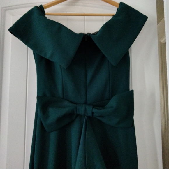 Betsy & Adam Solid Off Shoulder Bow Back Gown Dress - Picture 7 of 12